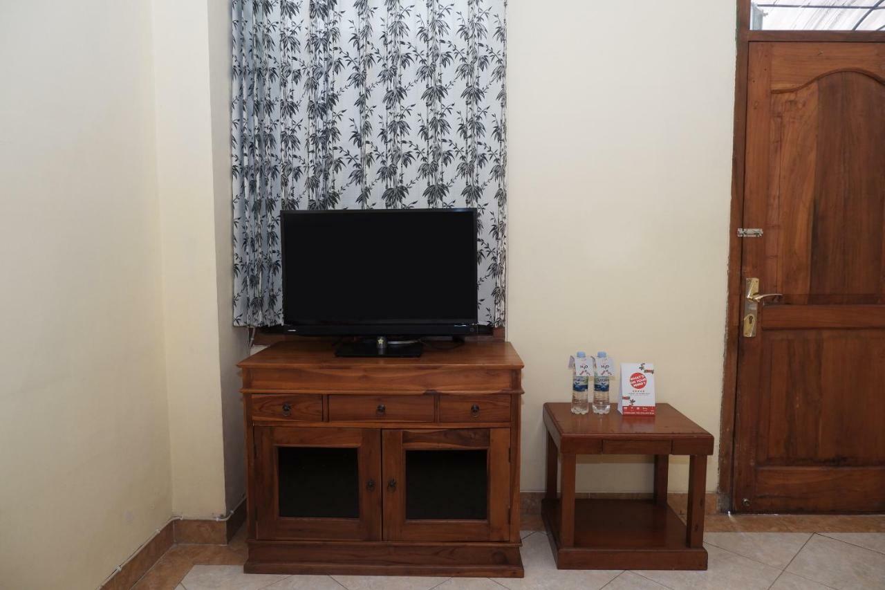Oyo 405 Wisma Yosoputro Tanjungtirto Extérieur photo