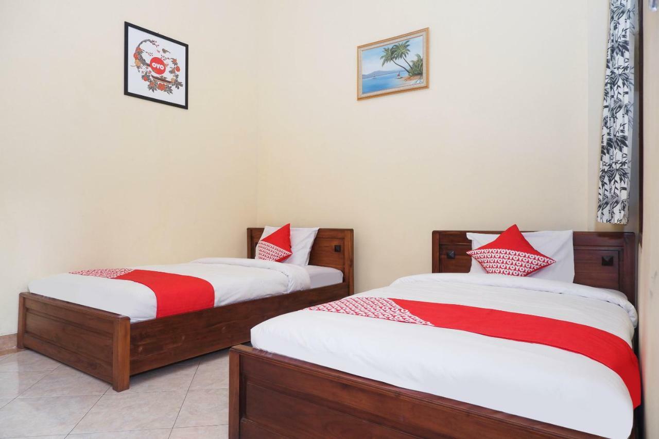 Oyo 405 Wisma Yosoputro Tanjungtirto Extérieur photo